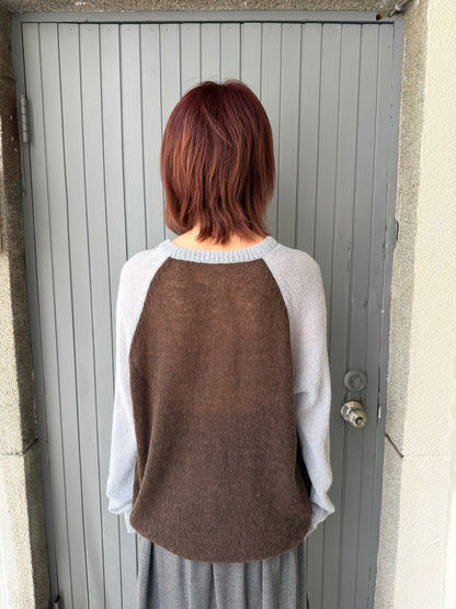 Henley collar knit raglan top