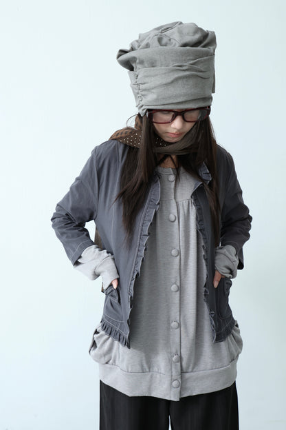 Open collar with bow and bow