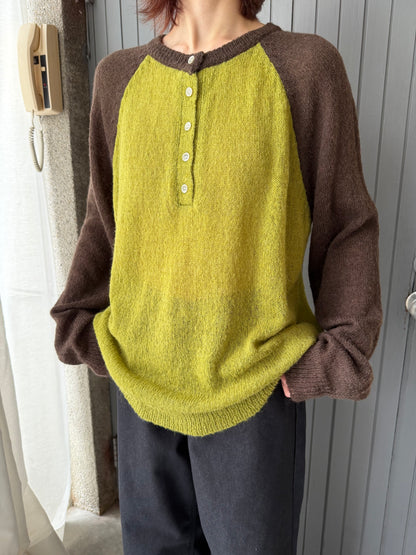 Henley collar knit raglan top