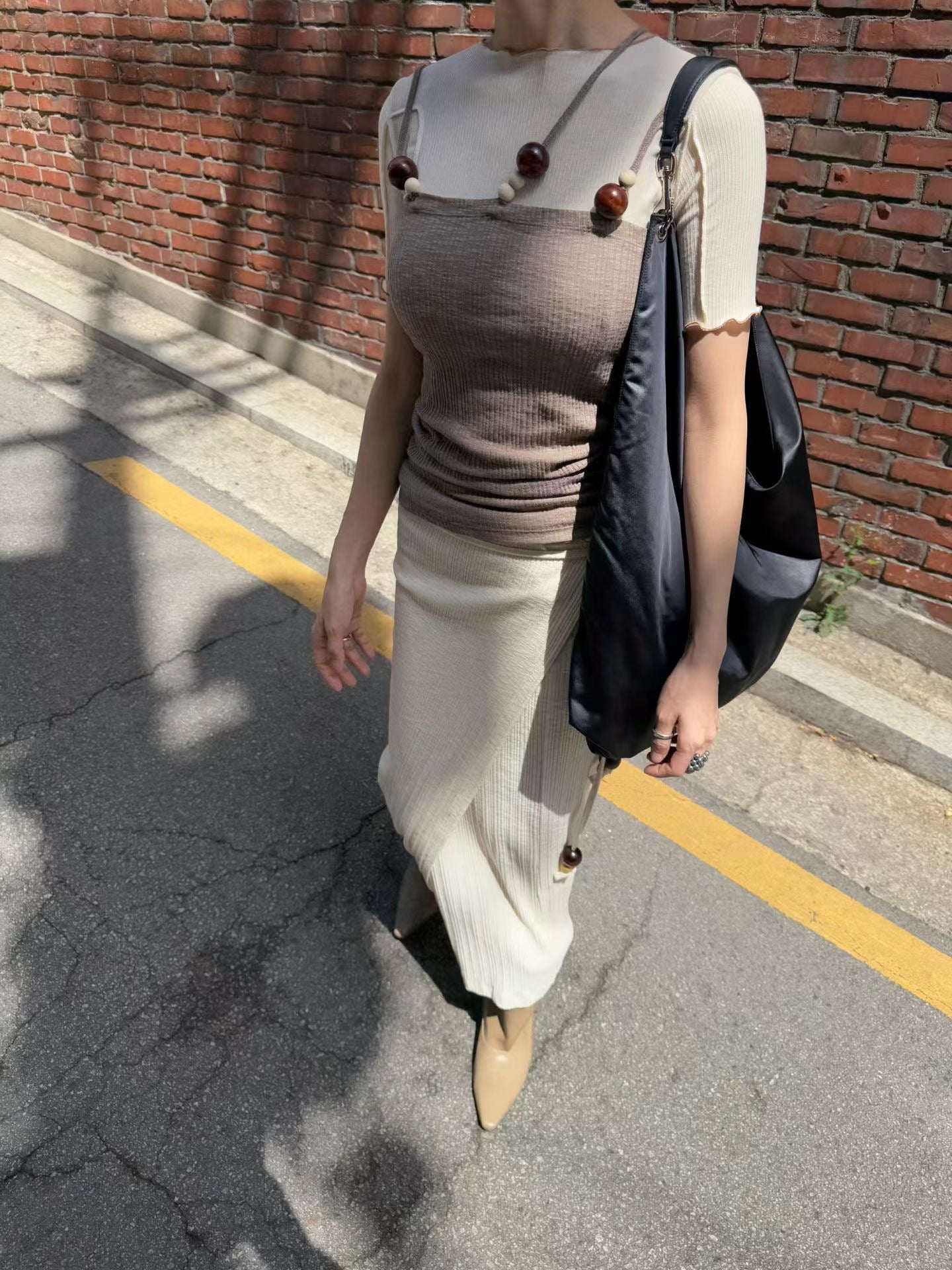 eee  wood bead sleeveless