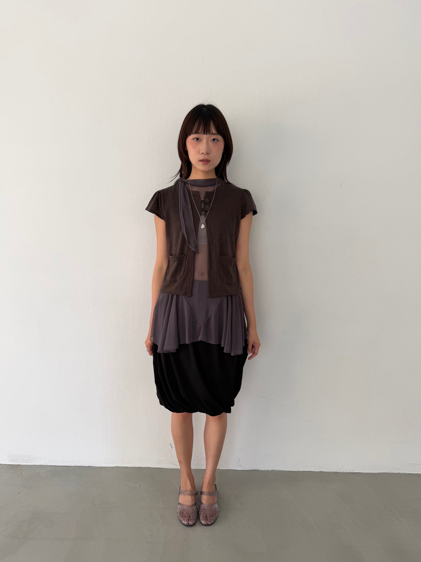 Button-down shoulder pocket top