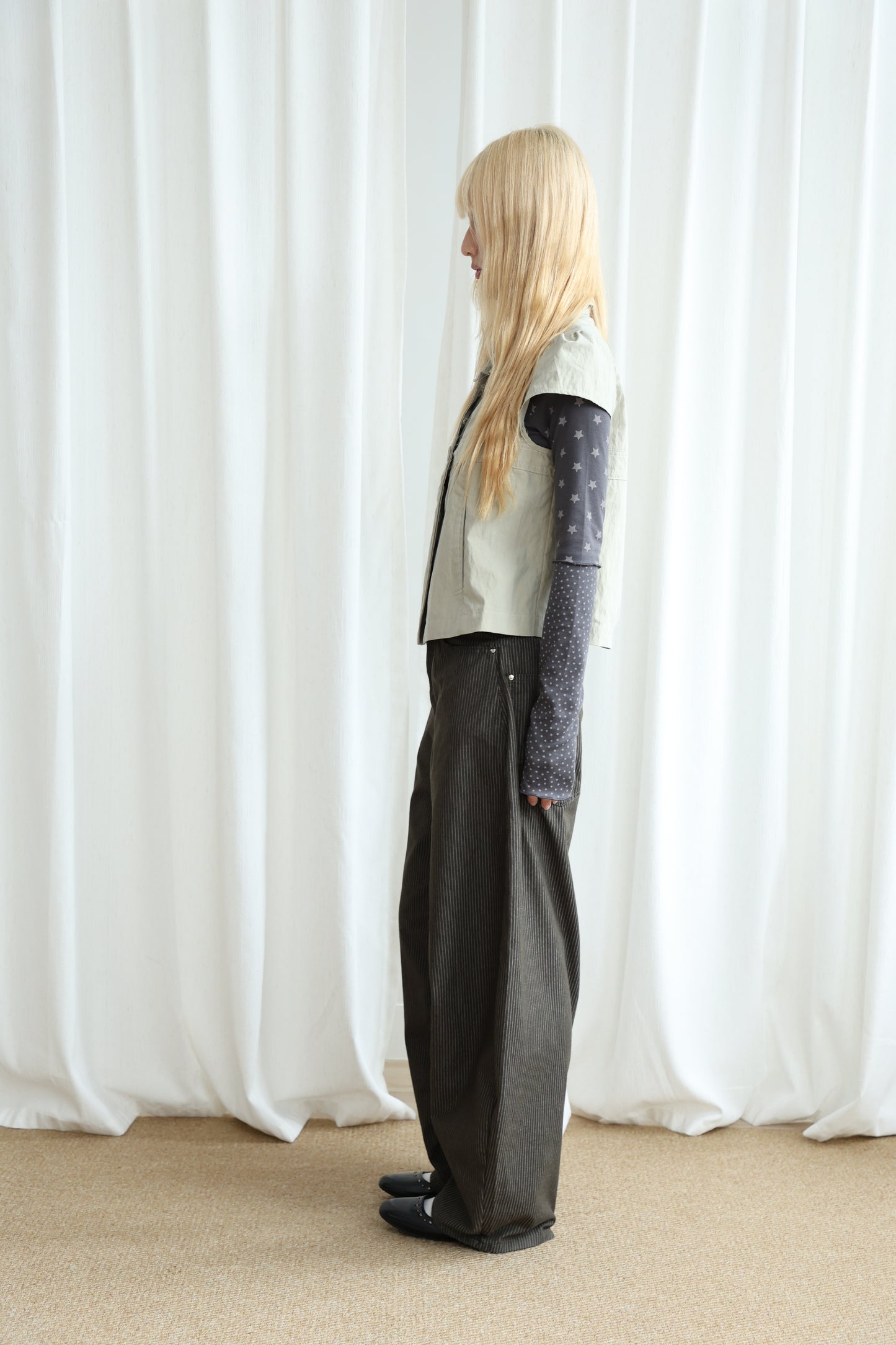 Short-sleeved shirt top