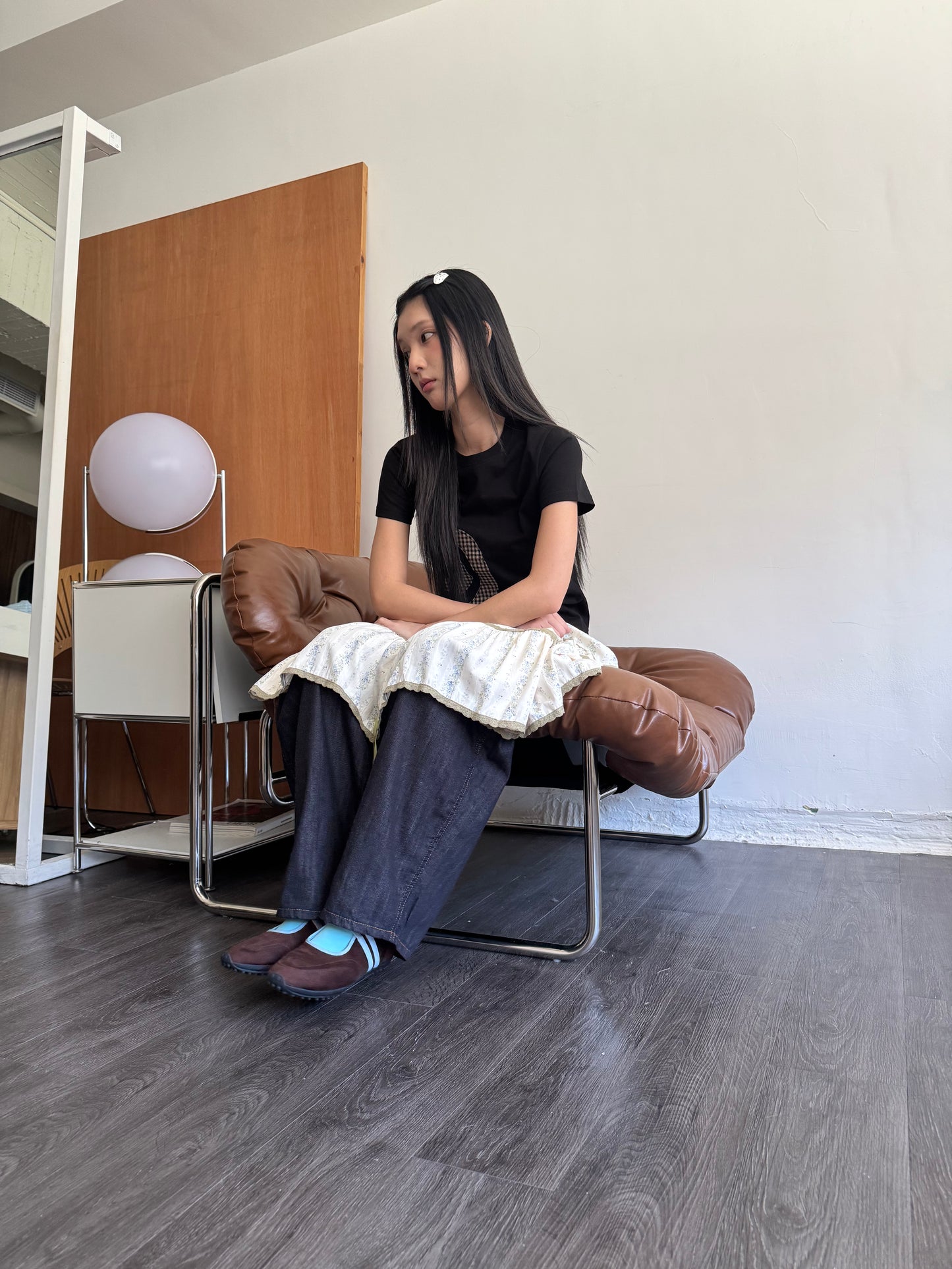 輕磅原色寬版牛仔褲