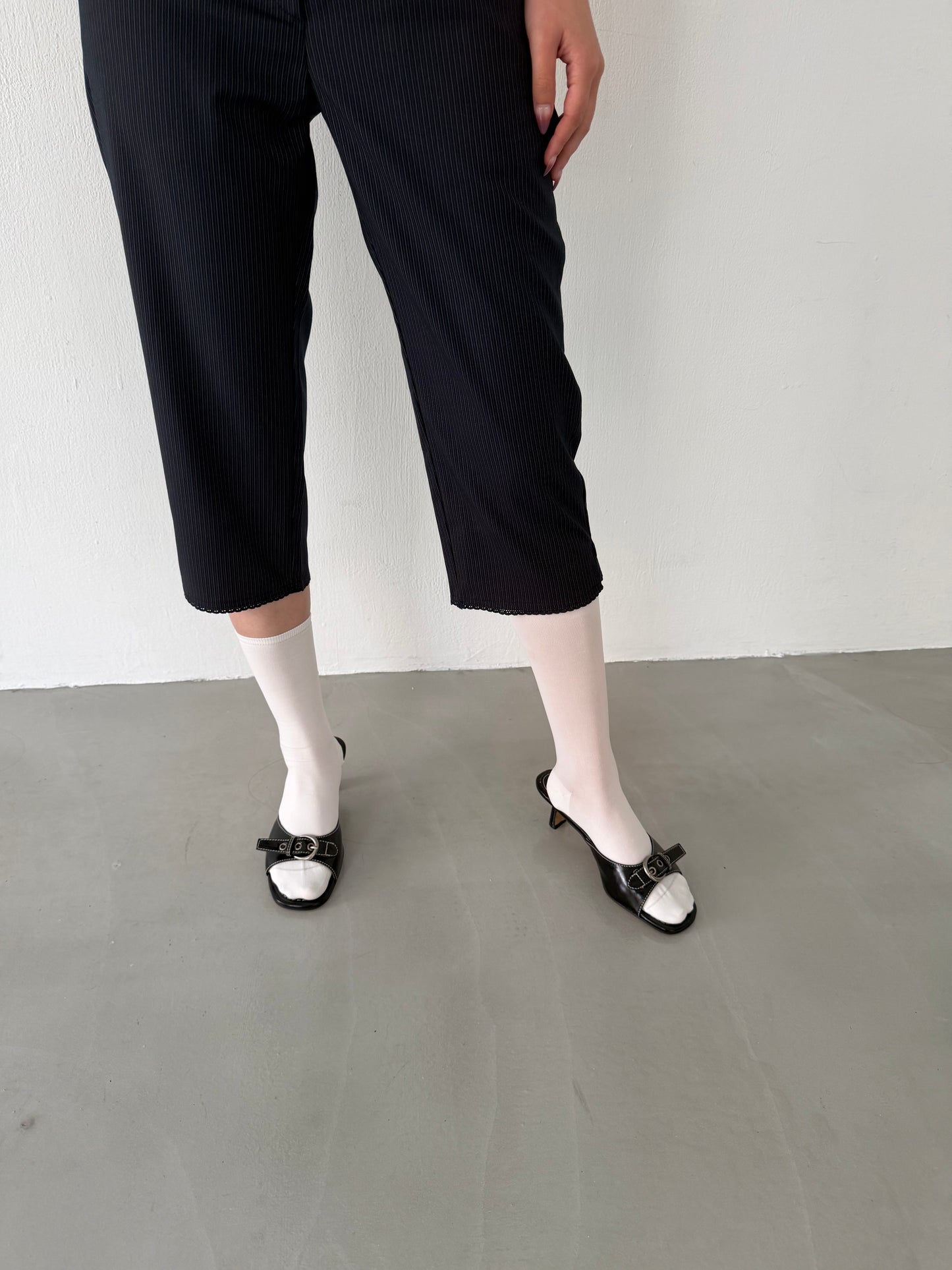 Cooling and breathable long socks