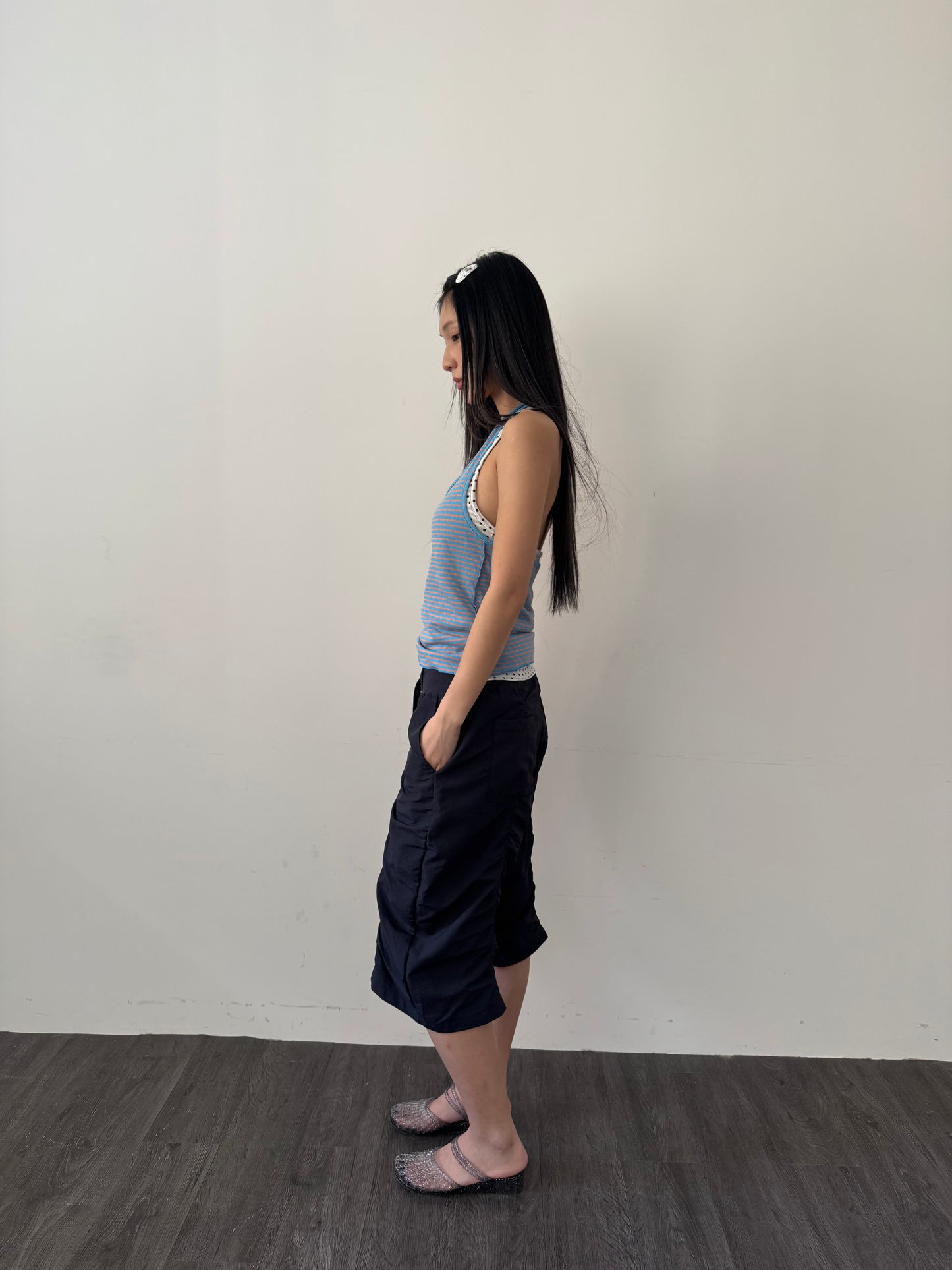 Crinkled Nylon Capri Pants