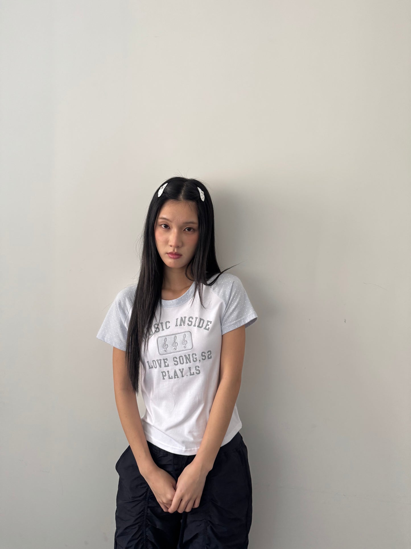 Dotted musical notes t-shirt