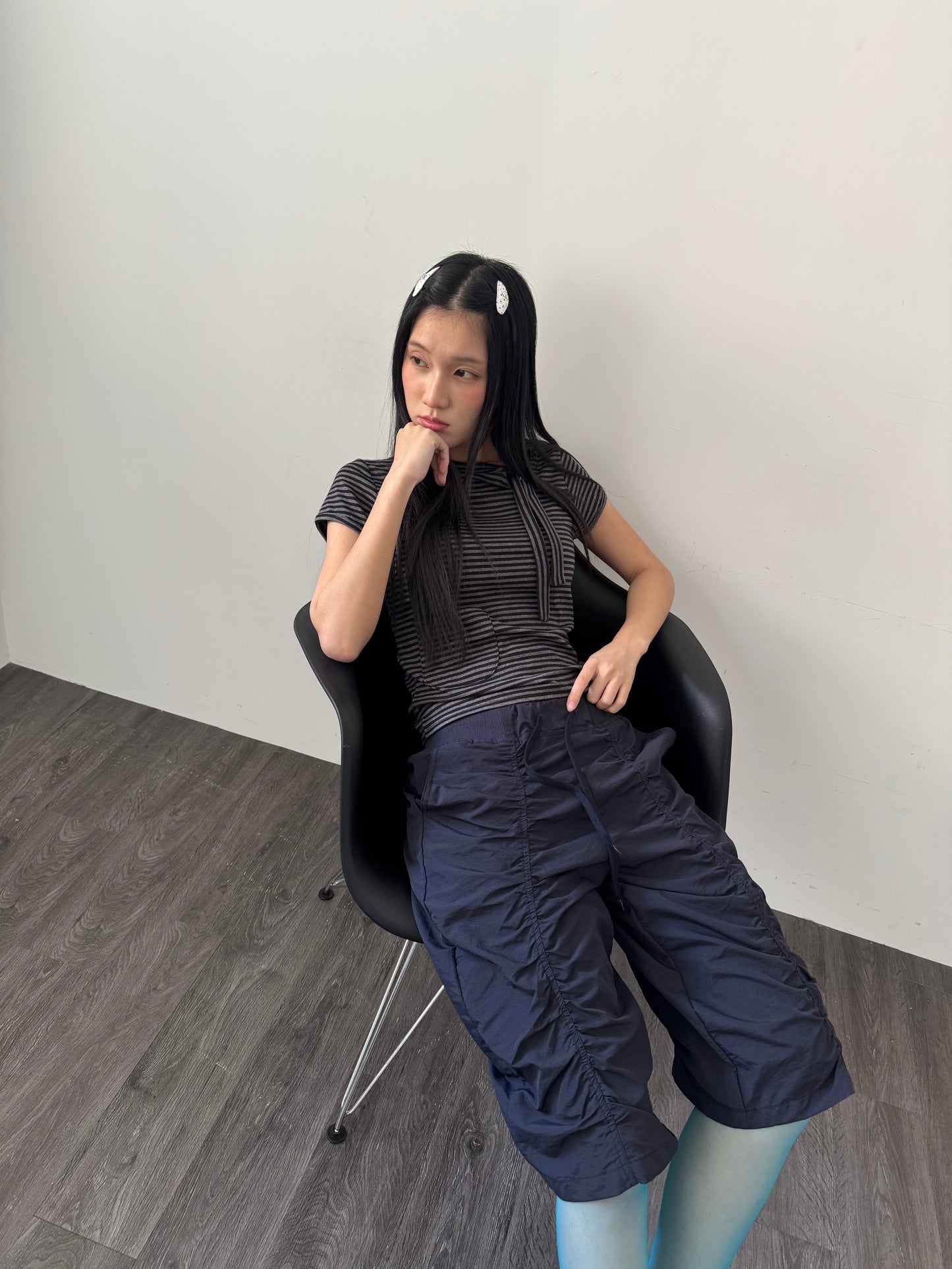 條紋綁帶口袋T恤