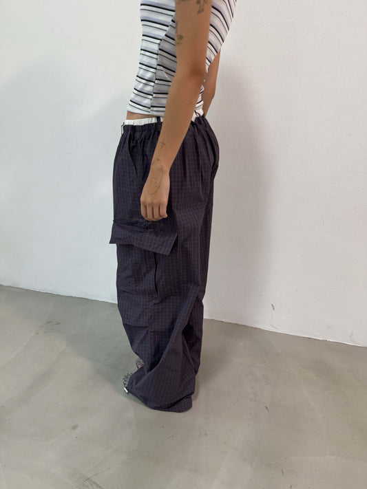 Layered Waist Grid Cargo Pants