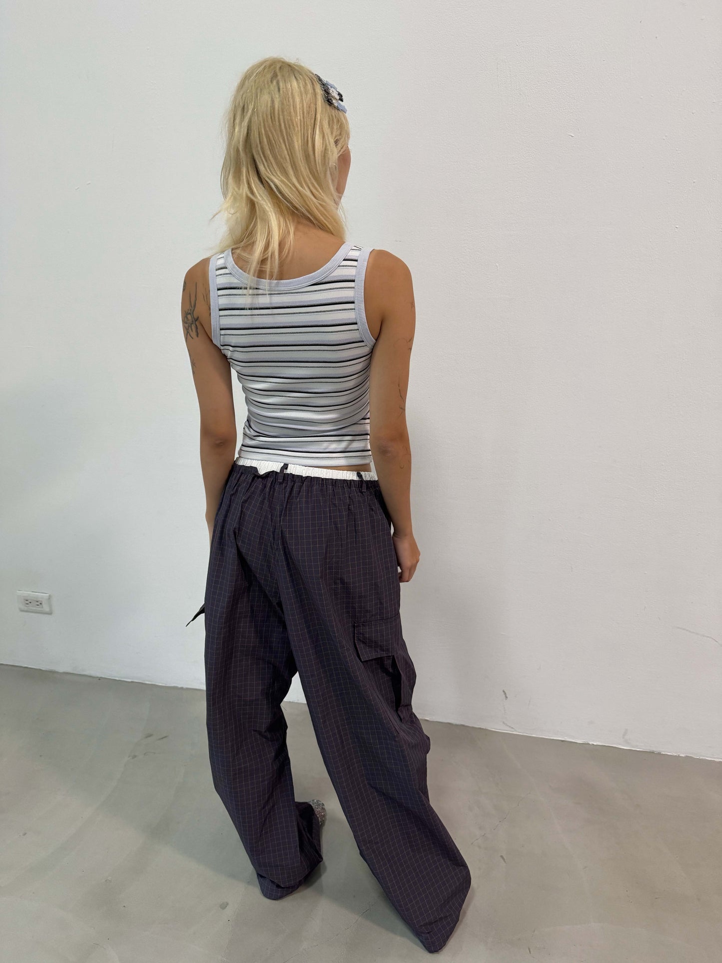 Layered Waist Grid Cargo Pants