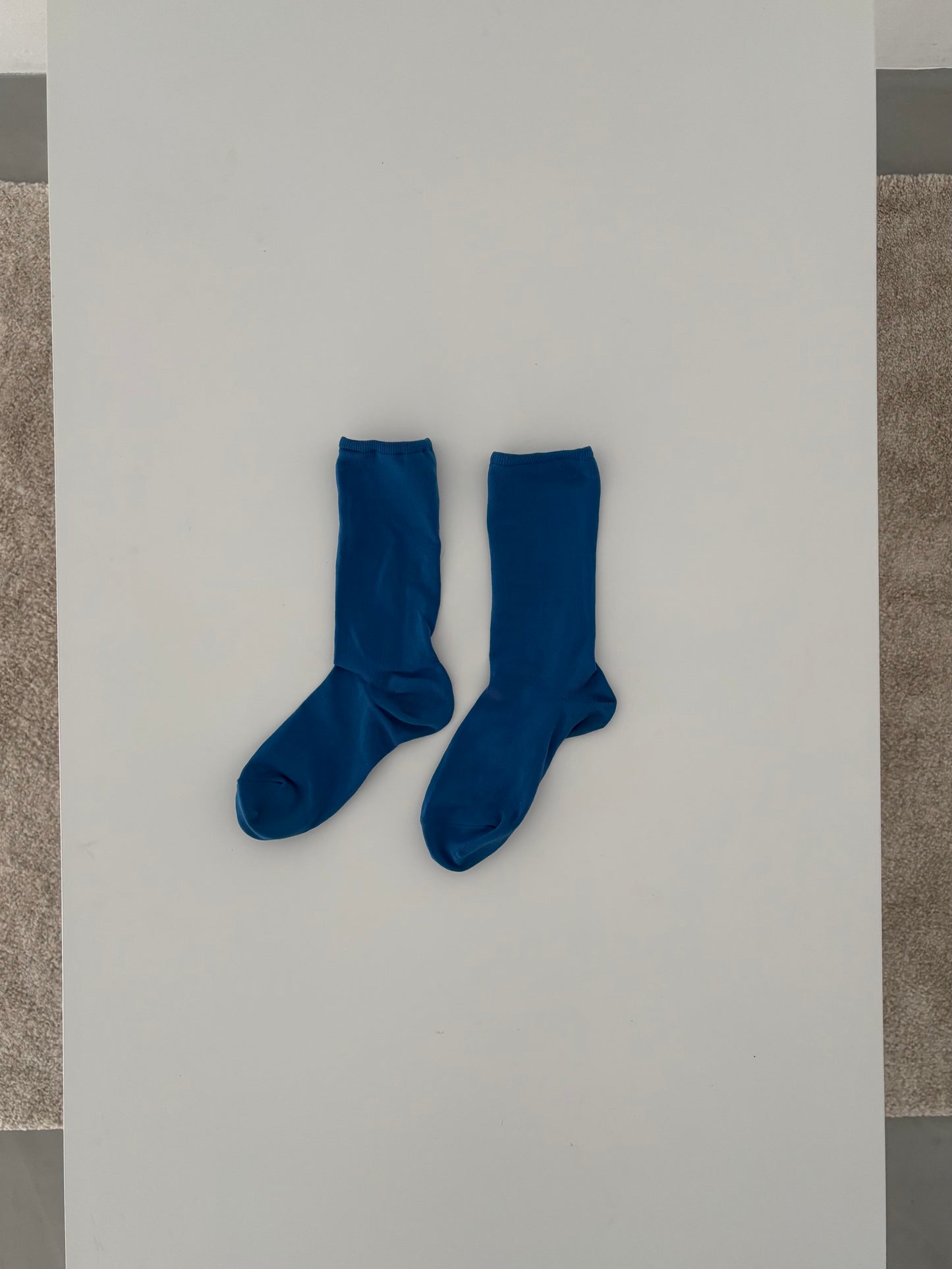 Cooling and breathable long socks