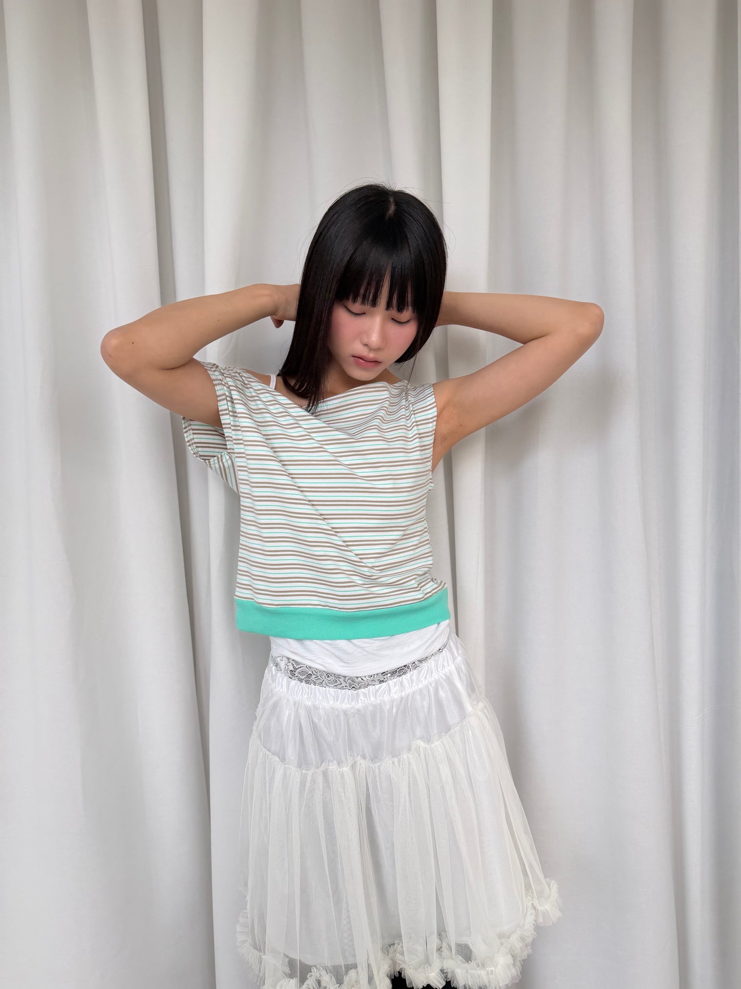 Puffy lace-trimmed mini skirt