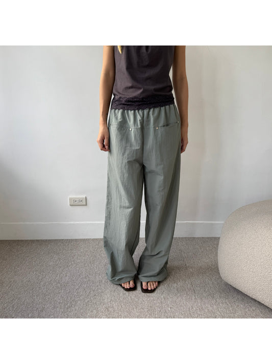 Nylon rivet straight-leg trousers