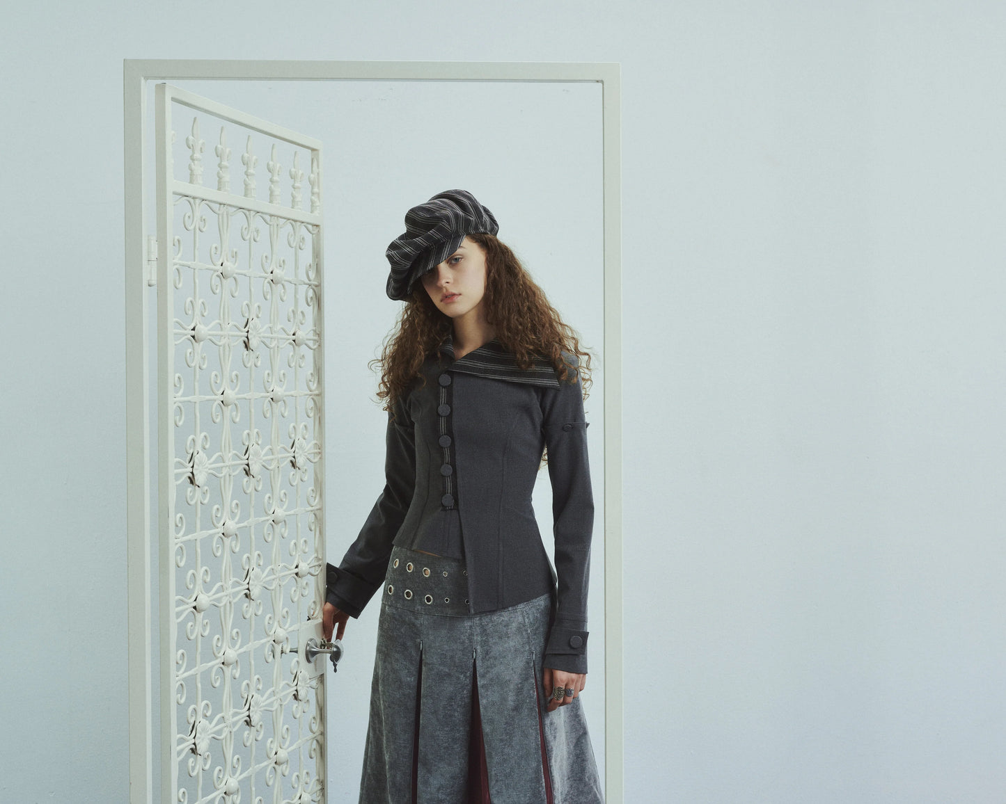 into.eight CONTOUR JACKET