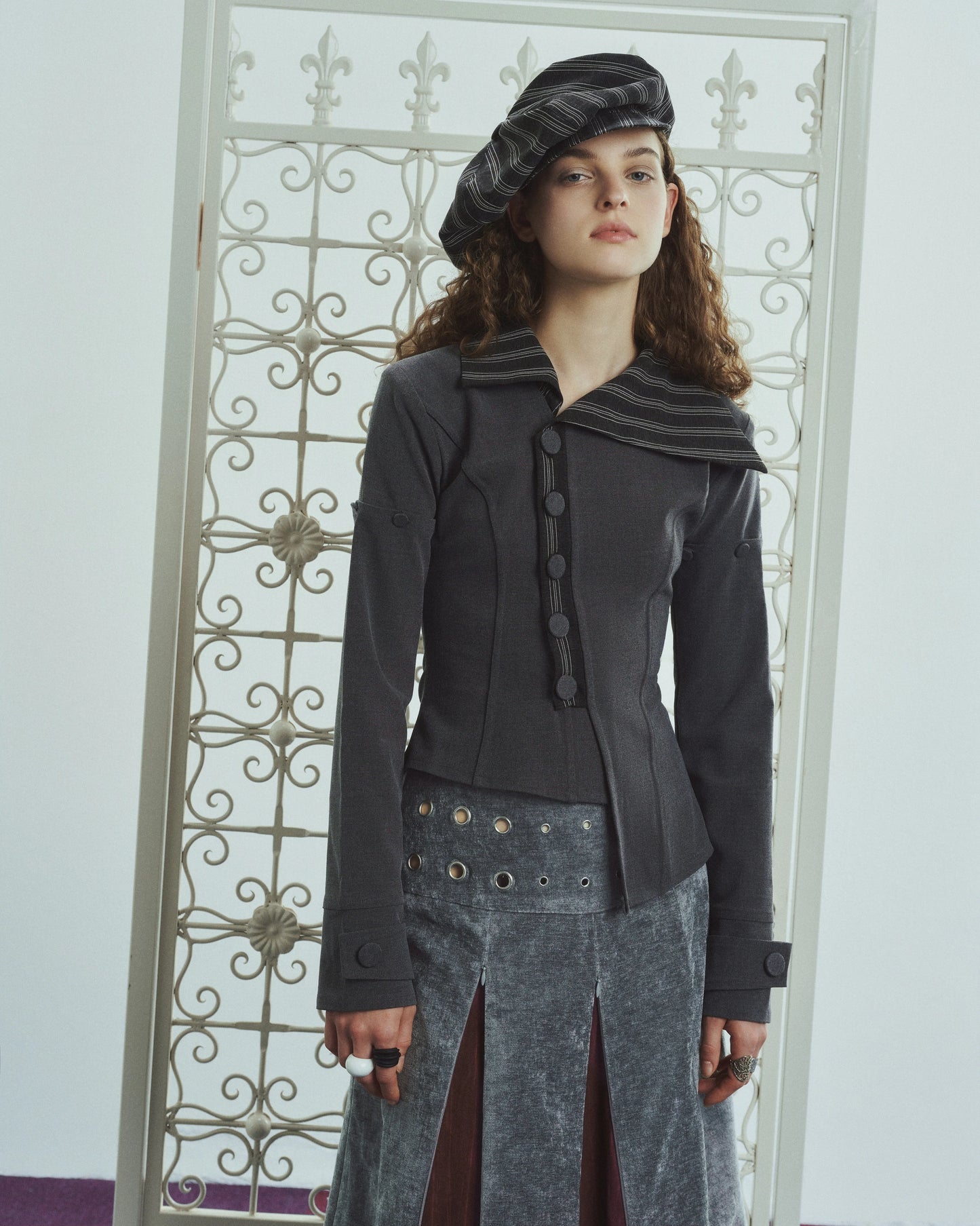 into.eight CONTOUR JACKET