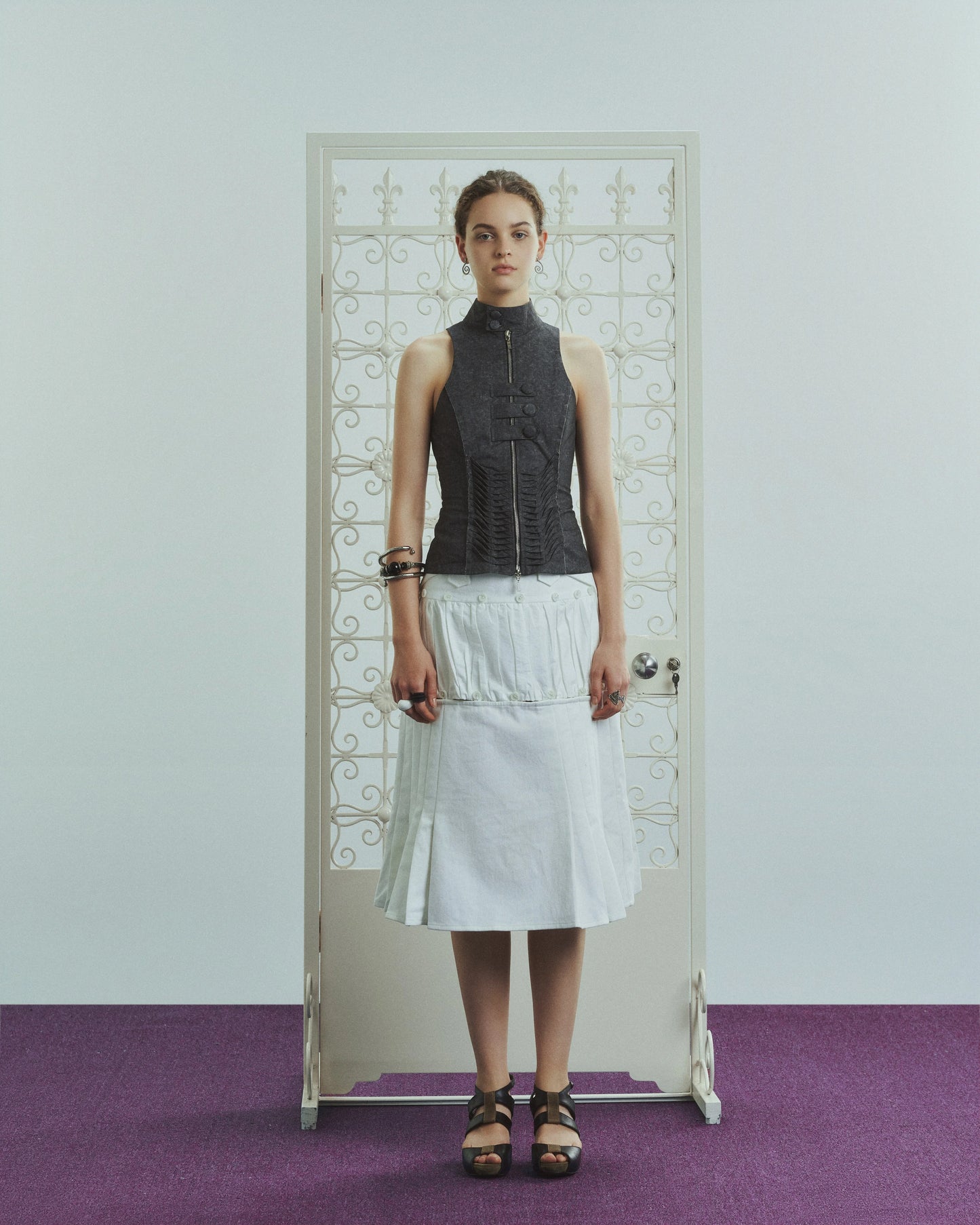 into.eight FACADE SKIRT