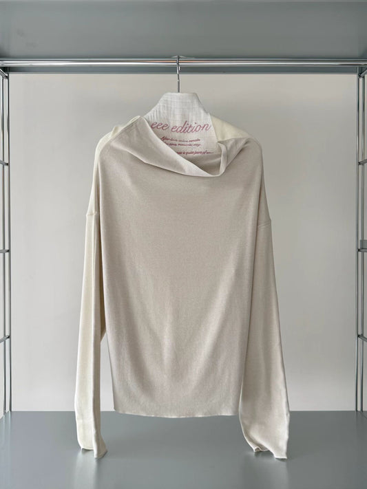 (8/31 收單） eee linsey angora off shoulder sleeved t