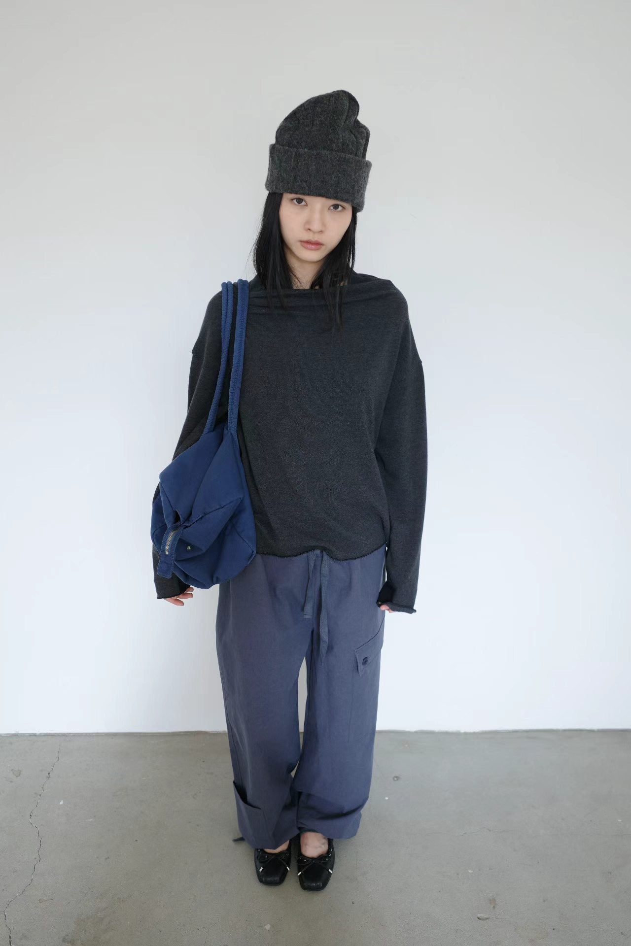 (8/31 收單） eee linsey angora off shoulder sleeved t