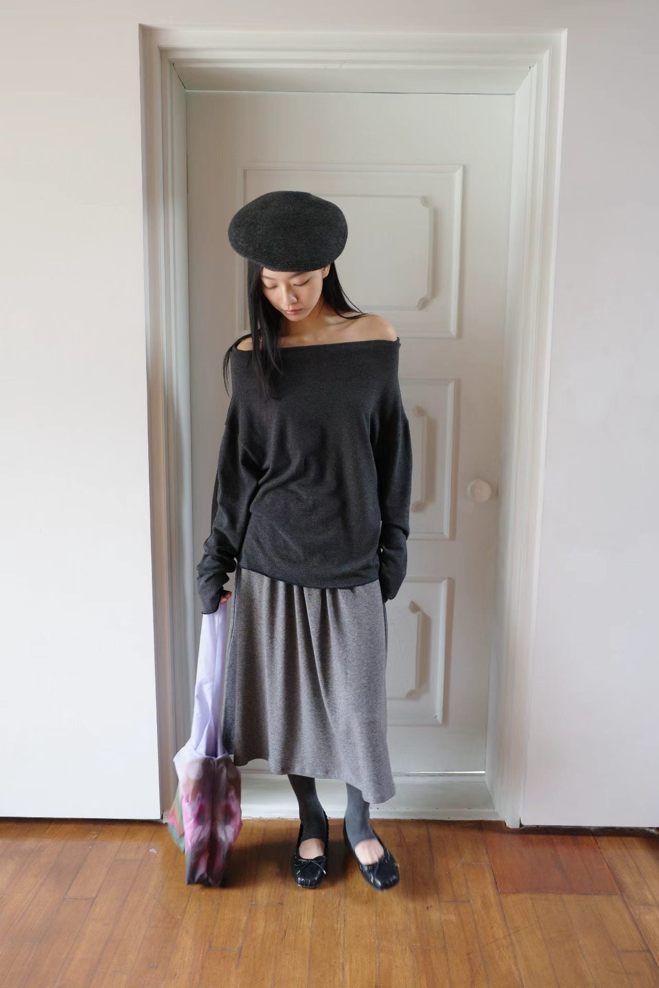(8/31 收單） eee linsey angora off shoulder sleeved t