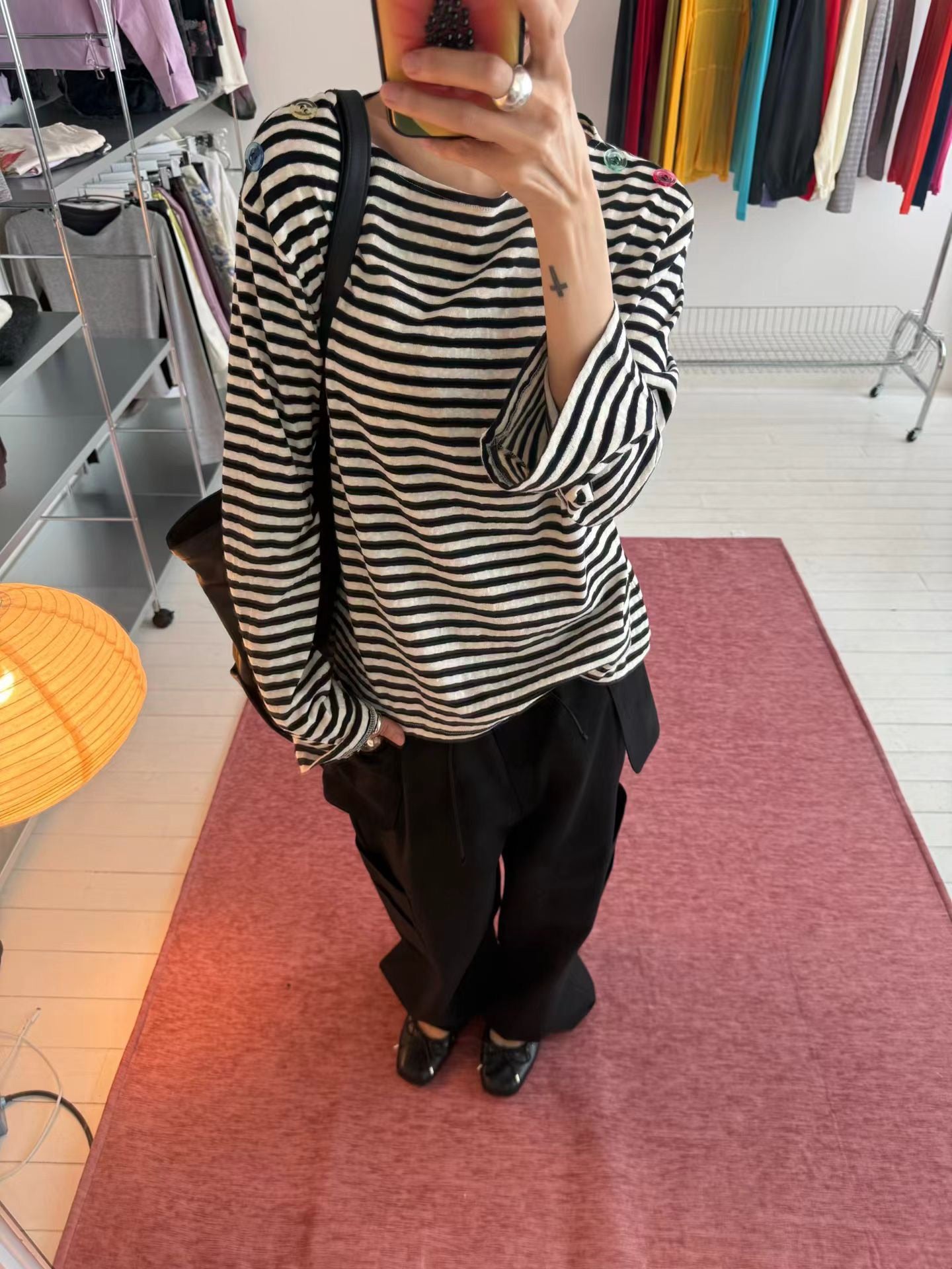 (8/31  收單） eee veronica color button stripe t shirt