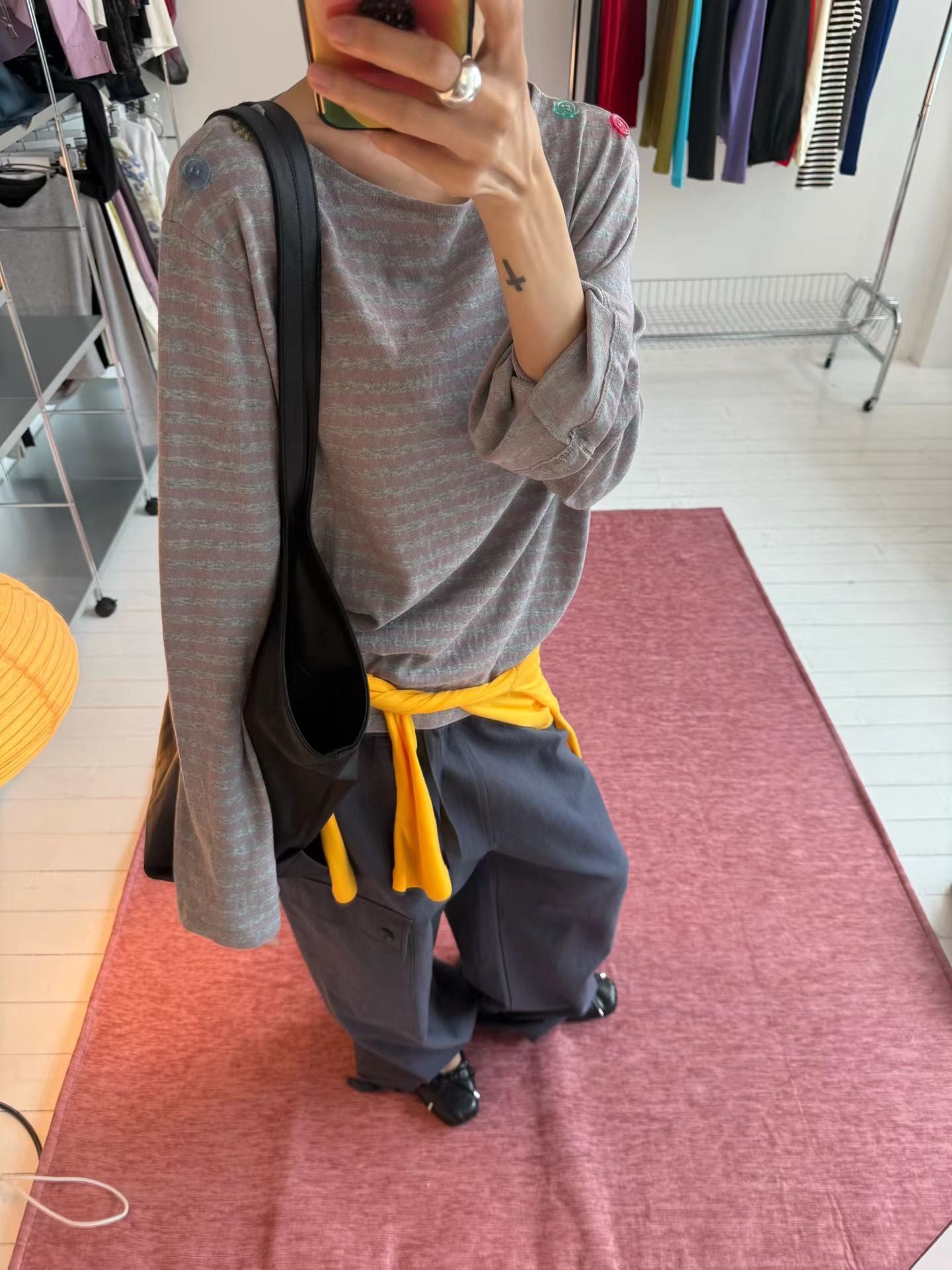 (8/31  收單） eee veronica color button stripe t shirt