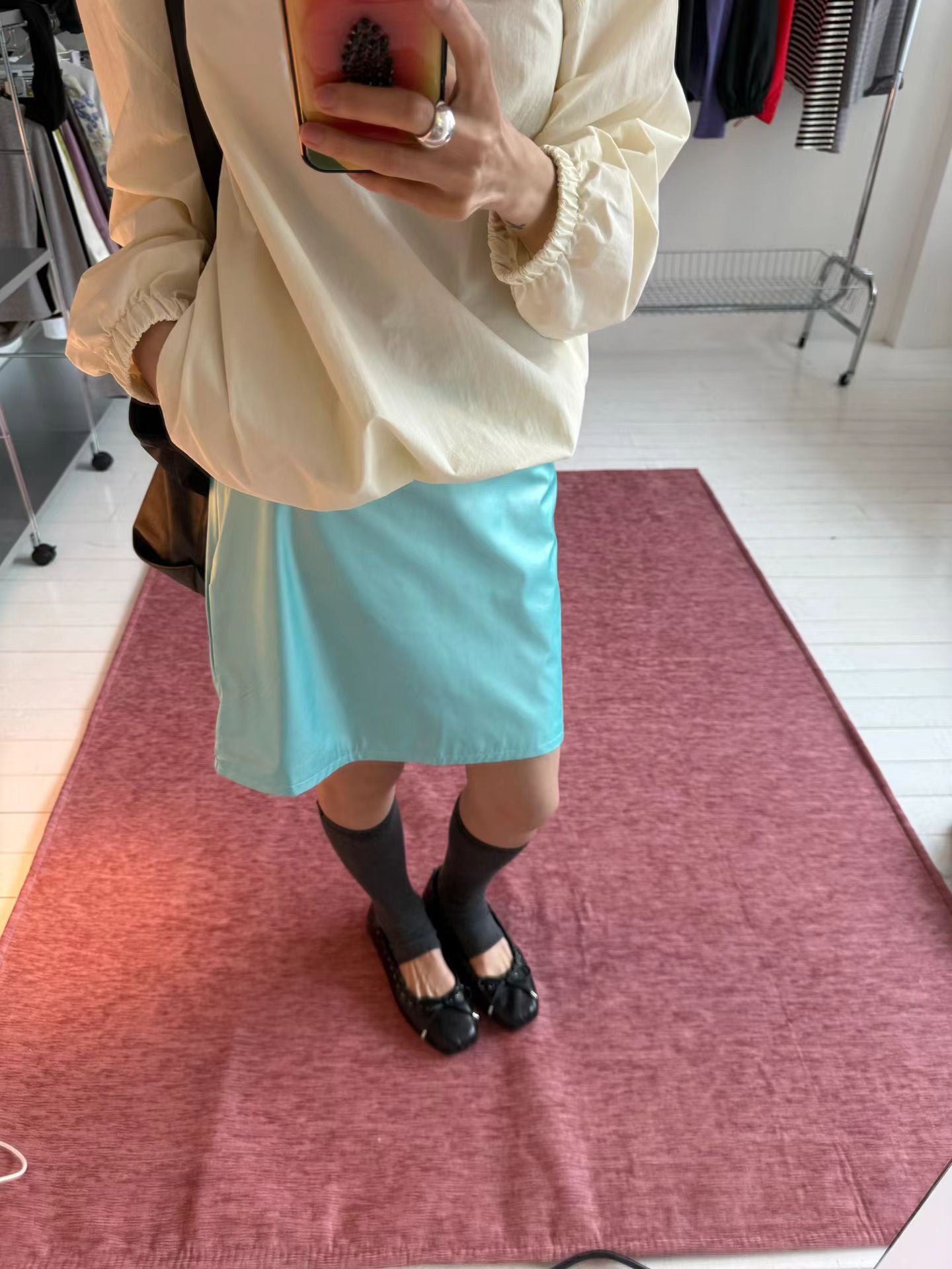(8/31 收單） eee somebody pearl banding skirt