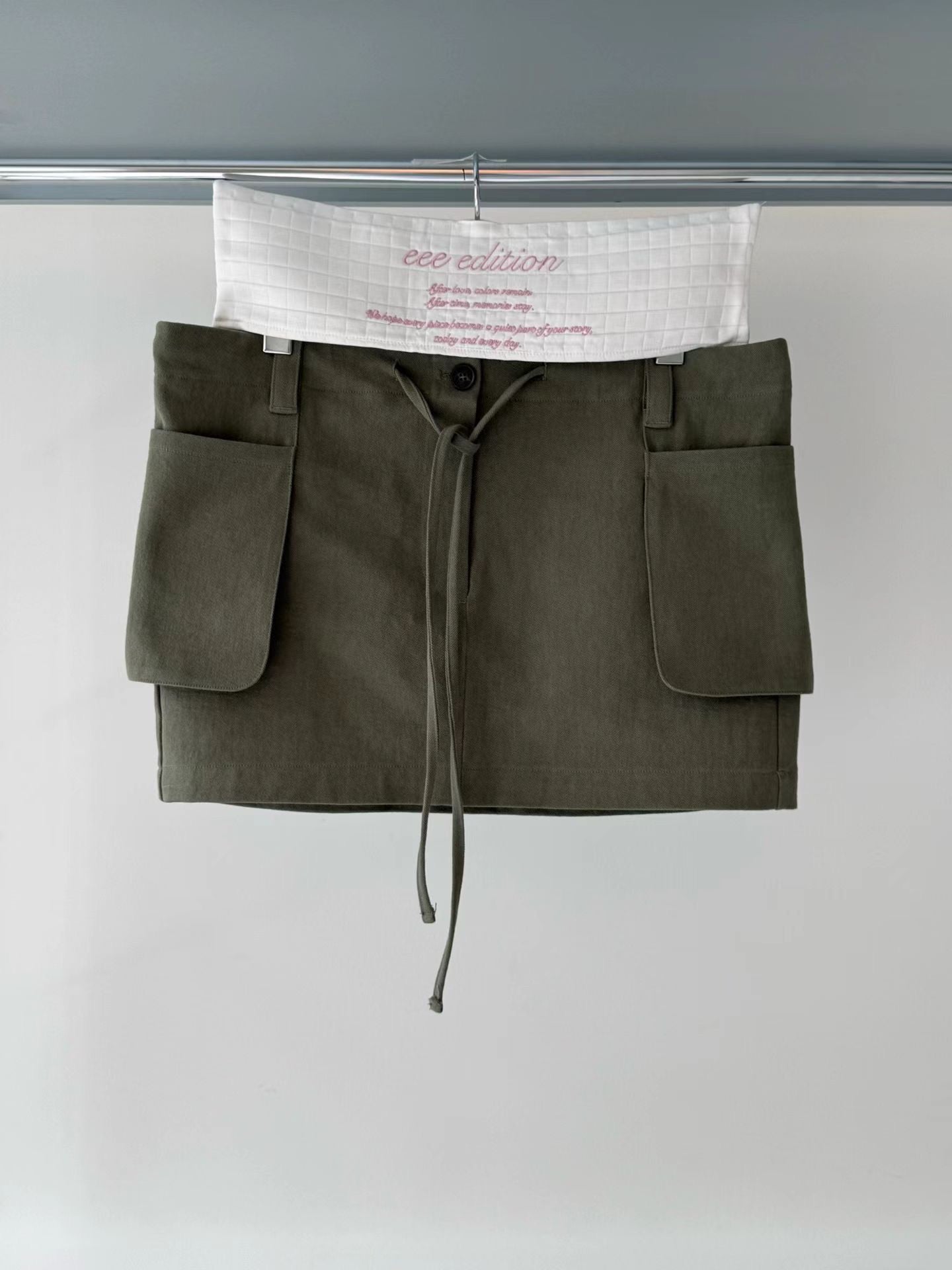(8/31 收單） eee anycall out pocket cargo mini skirt