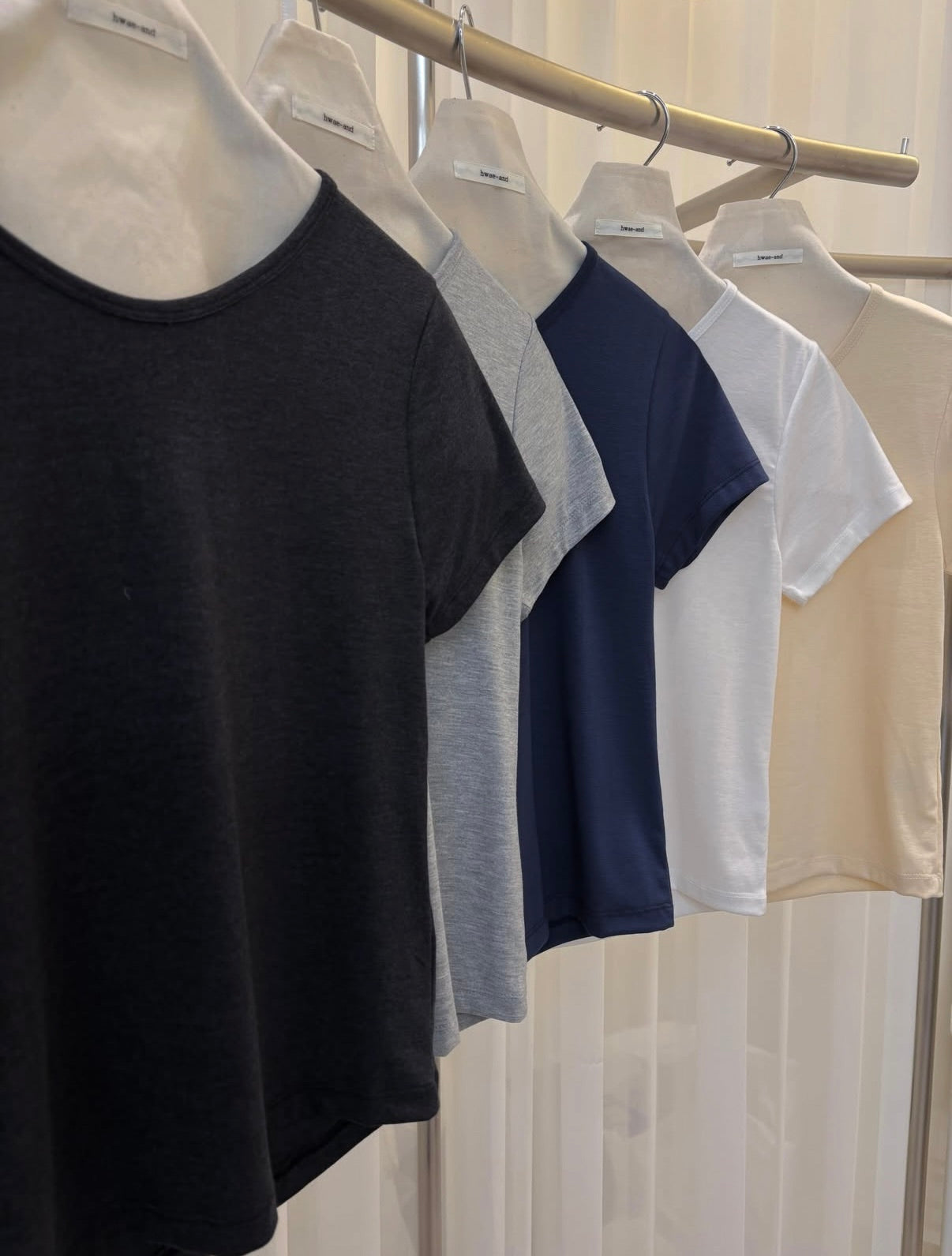 (9/6 收單） Basic Short Sleeve T-shirt