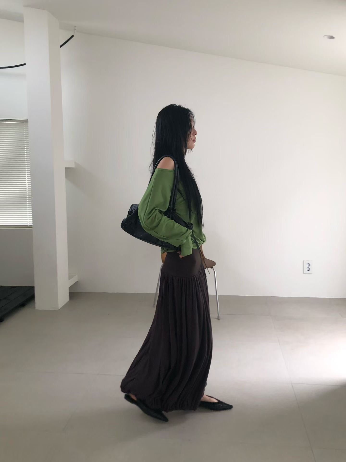 （9/6 收單）韓國製 垂墜感下擺微收長裙