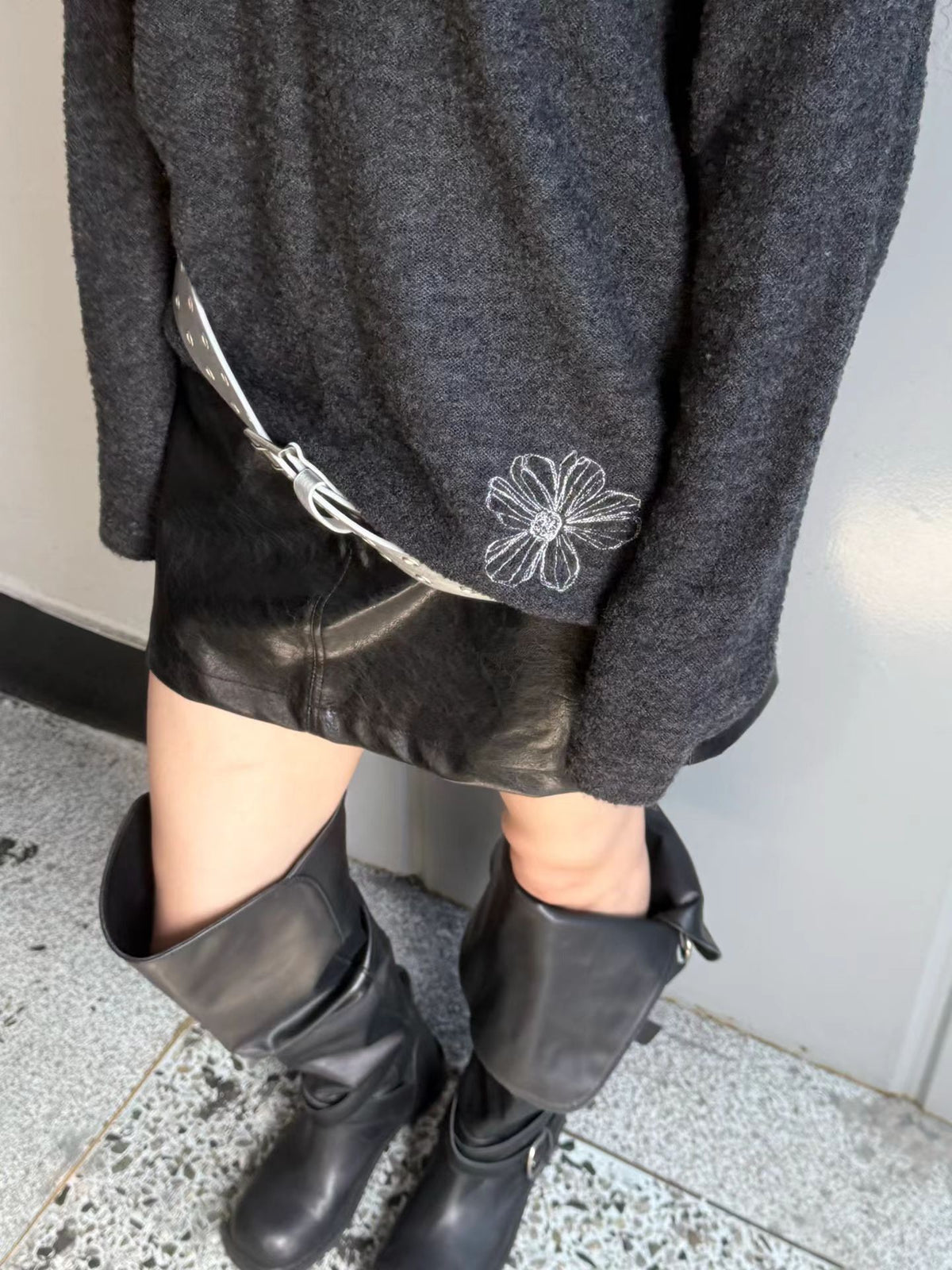 eee dasha floral unbalance knit
