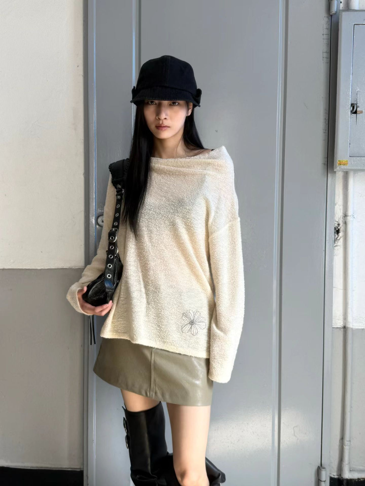 eee dasha floral unbalance knit