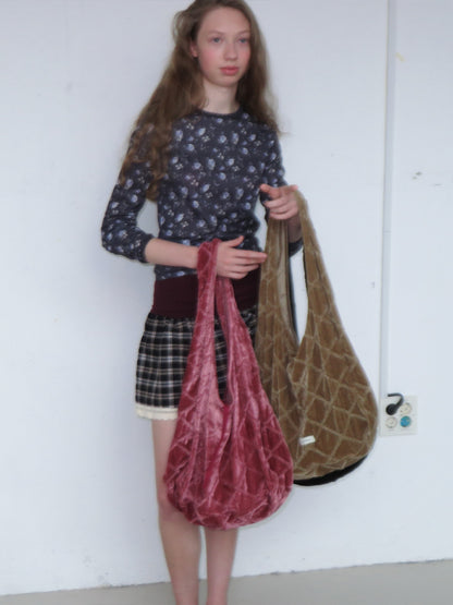 FUN FROM FUN Diamond Velvet Bag, Olive