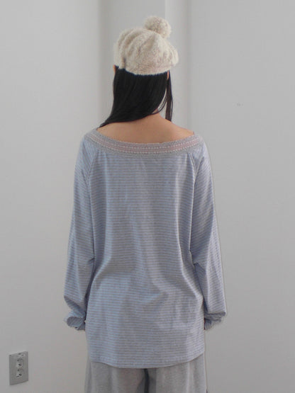 FUN FROM FUN Lace V-Neck Tee, Blue