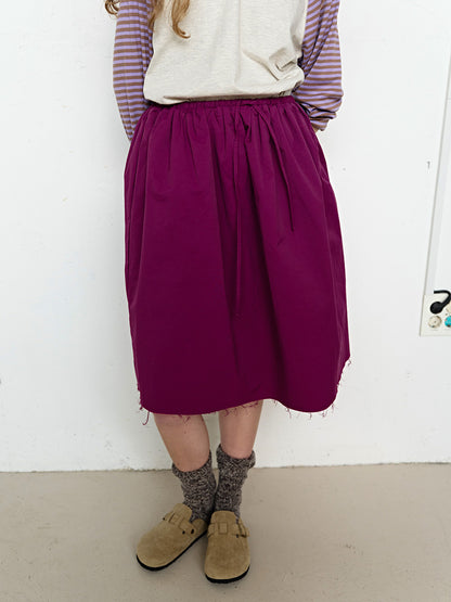FUN FROM FUN Volume Skirt in Berry